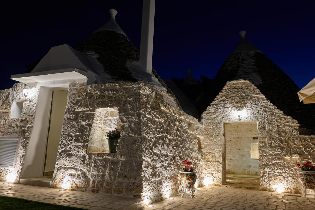 הוילה מרטינה פרנקה I Trulli Di Cosimo Luxury מראה חיצוני תמונה
