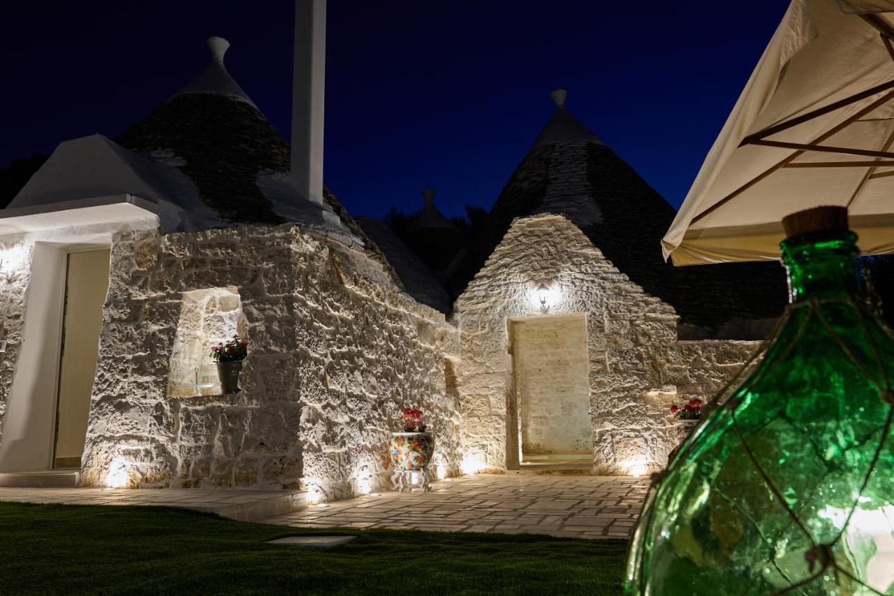 הוילה מרטינה פרנקה I Trulli Di Cosimo Luxury מראה חיצוני תמונה